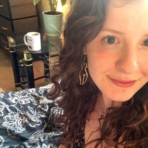 Meet your Posher, Kara